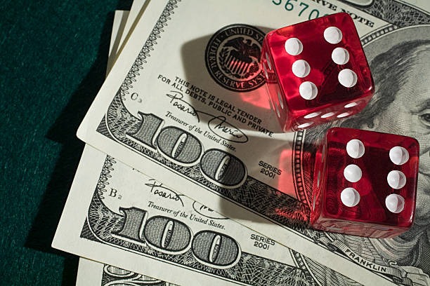 লাইভ Teen Patti টেবিল এবং ডিলার